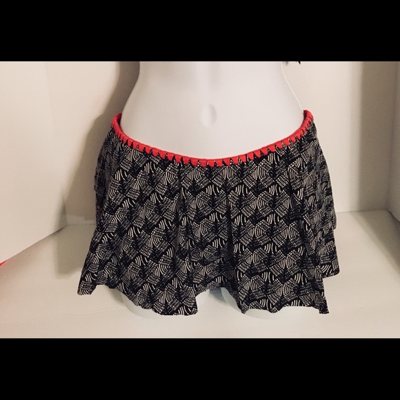 Kenneth Cole 2 Pc Halter Top W/Skirt Bottoms Large - Picture 2 of 4